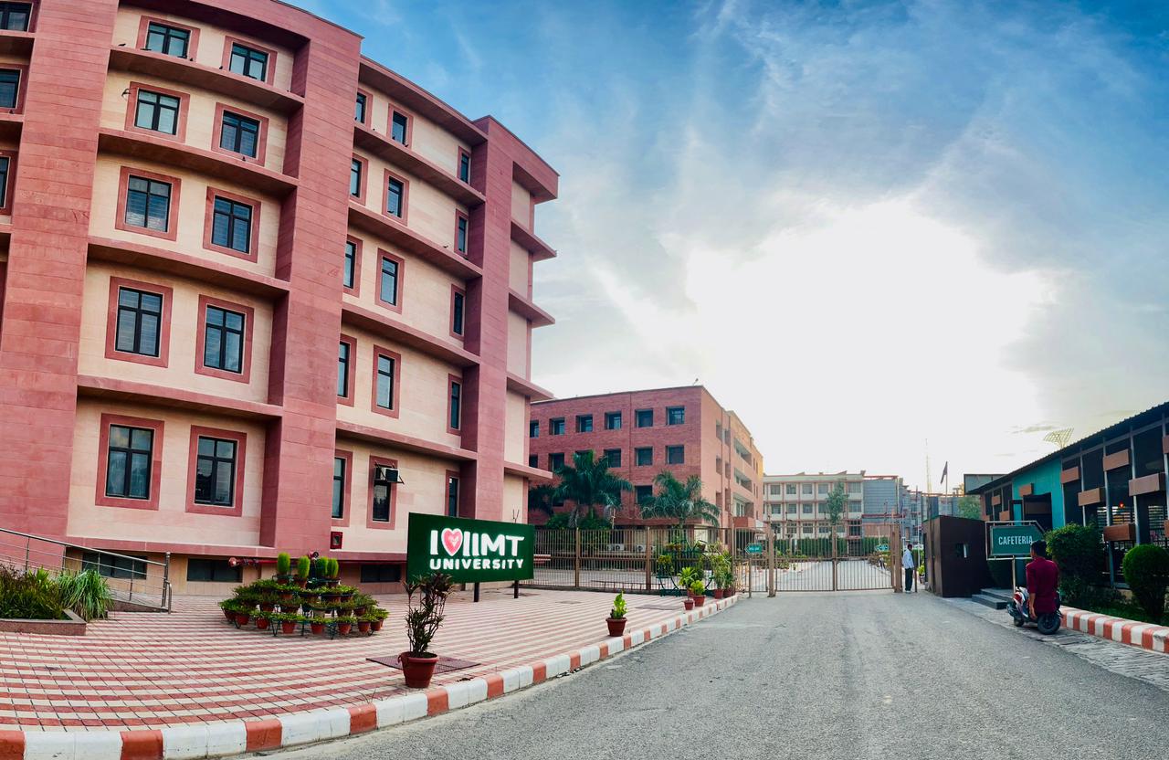 IIMT University